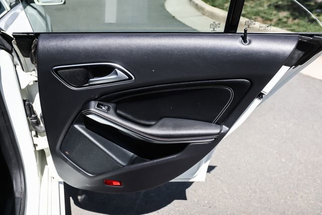 Used 2014 Mercedes-Benz CLA 250 image 50