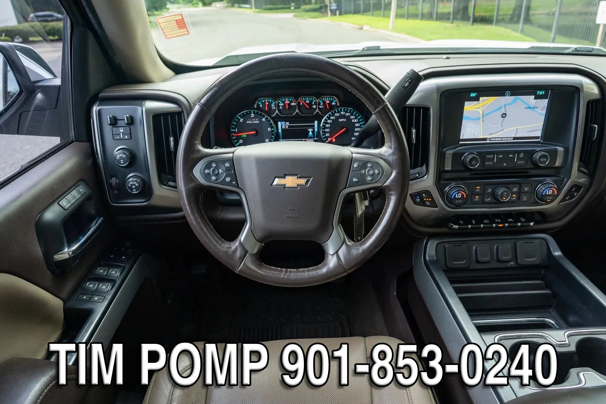 Used 2018 Chevrolet Silverado 1500 LTZ Z71 w/ LTZ Plus Package AWD/4WD image 18