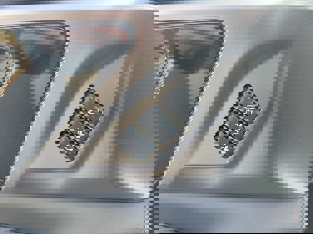 Certified 2023 Subaru Outback Limited image 26