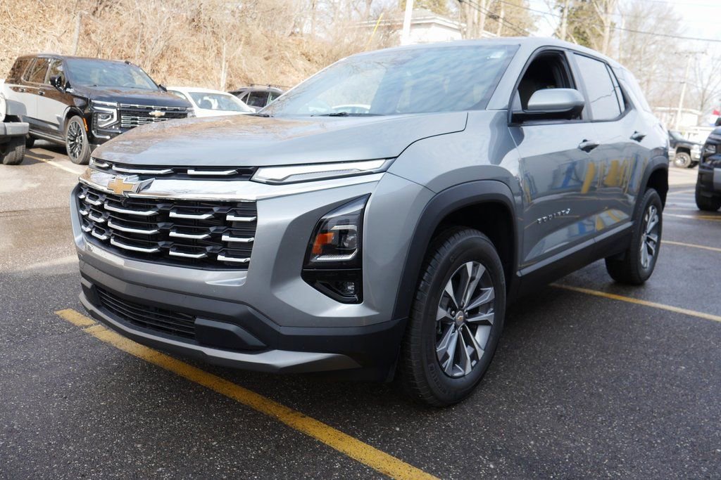 New 2026 Chevrolet Equinox LT w/ Convenience Package II image 26