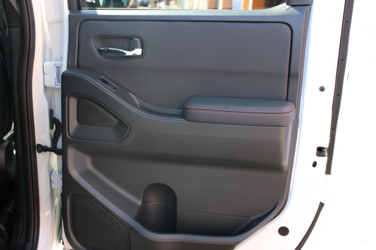 Used 2024 Nissan Frontier PRO-4X w/ Pro Convenience Package AWD/4WD image 43