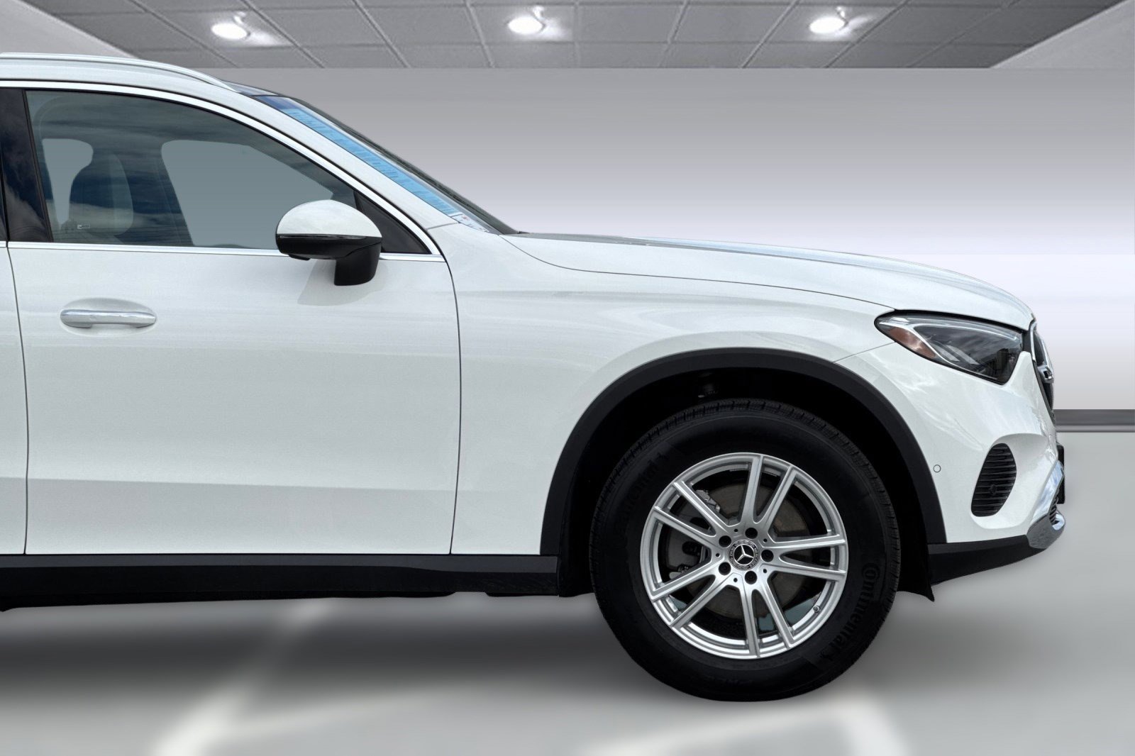 Certified 2025 Mercedes-Benz GLC 300 4MATIC image 36