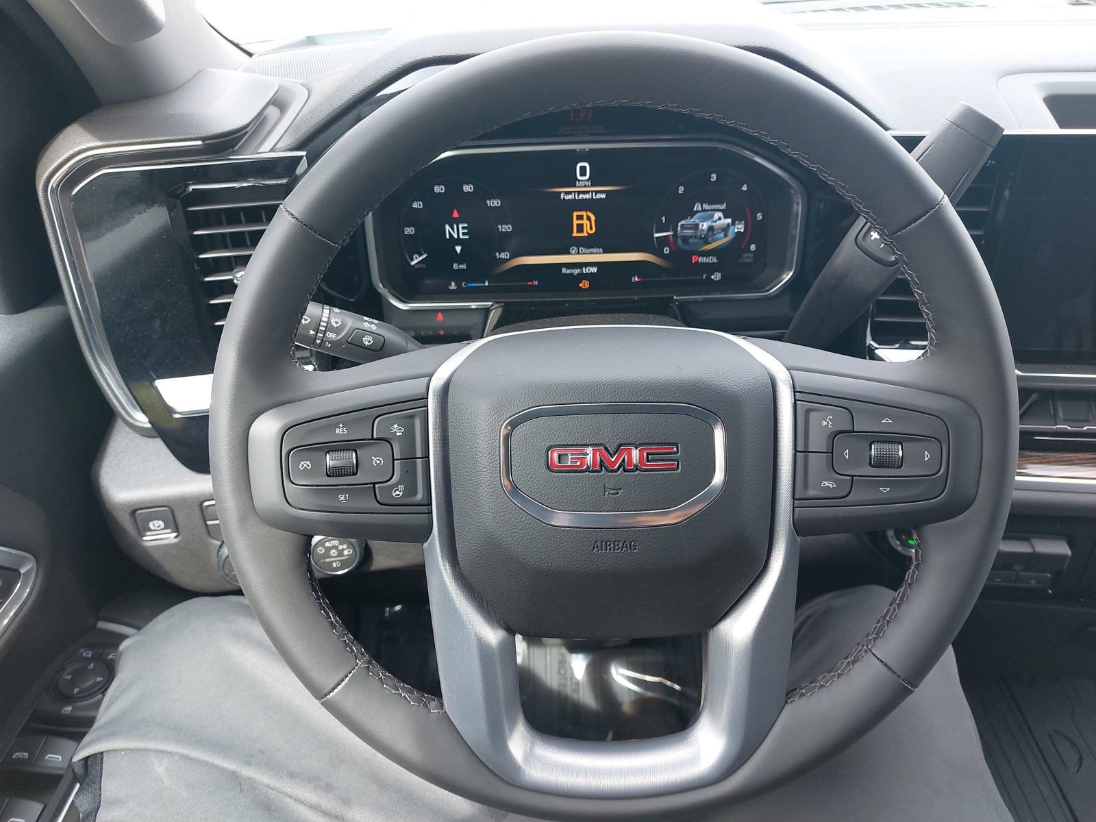 New 2026 GMC Sierra 2500 SLE w/ SLE Value Package; AWD/4WD image 16