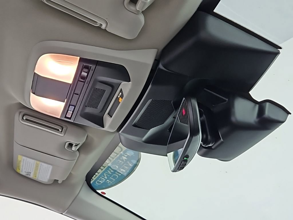 Certified 2025 Subaru Crosstrek 2.5i Limited w/ Crosstrek Mirror Package image 20