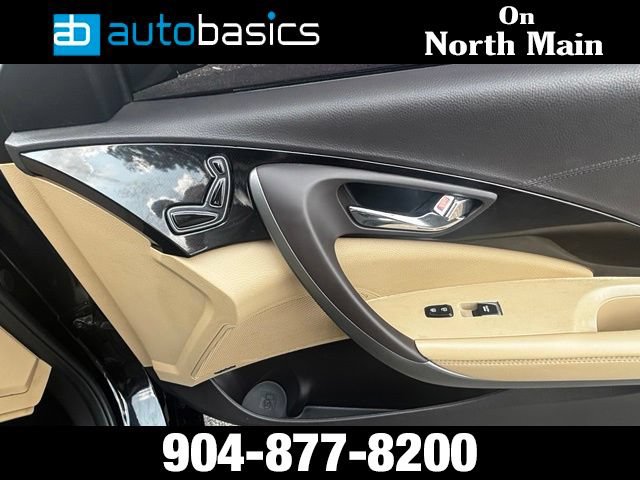 Used 2017 Hyundai Azera Limited FWD image 18