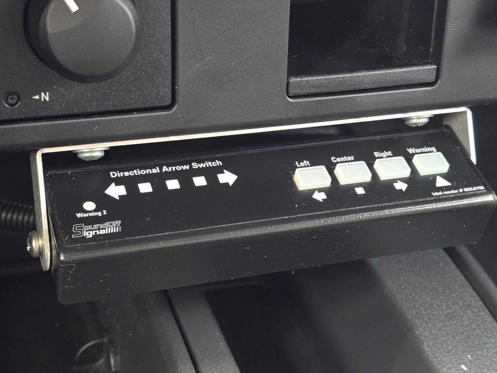 Used 2011 Dodge Dakota Big Horn w/ Skid Plate Group AWD/4WD image 28
