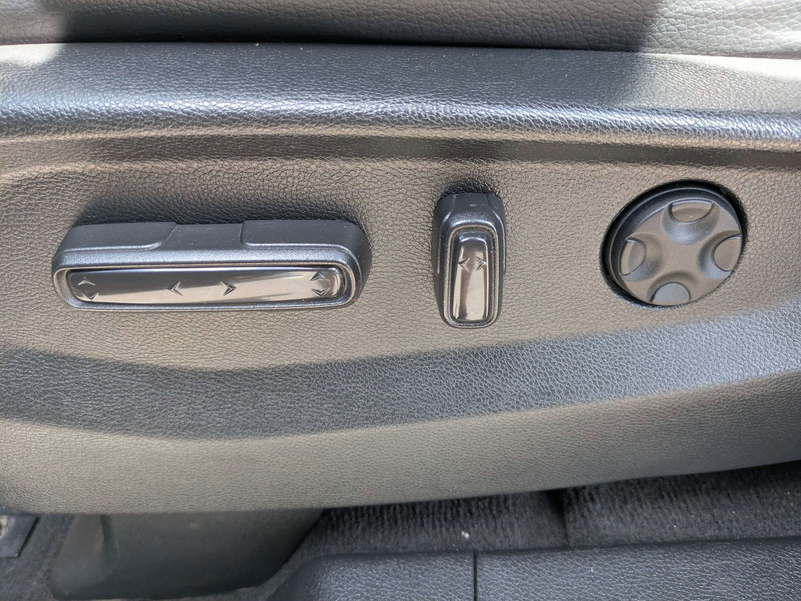 Used 2024 Honda Odyssey Elite image 17