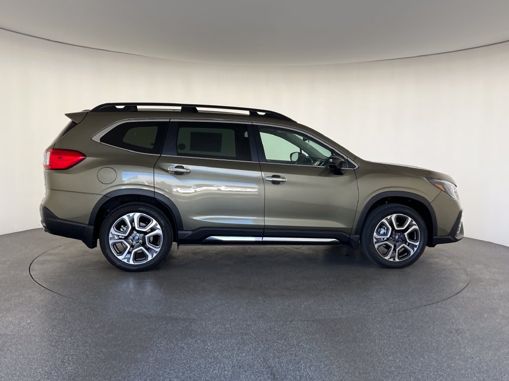 New 2026 Subaru Ascent Touring AWD/4WD image 2