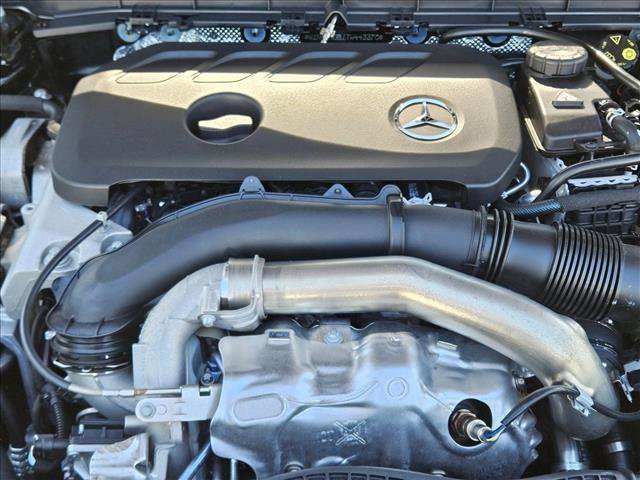 Used 2026 Mercedes-Benz GLB 250 image 22