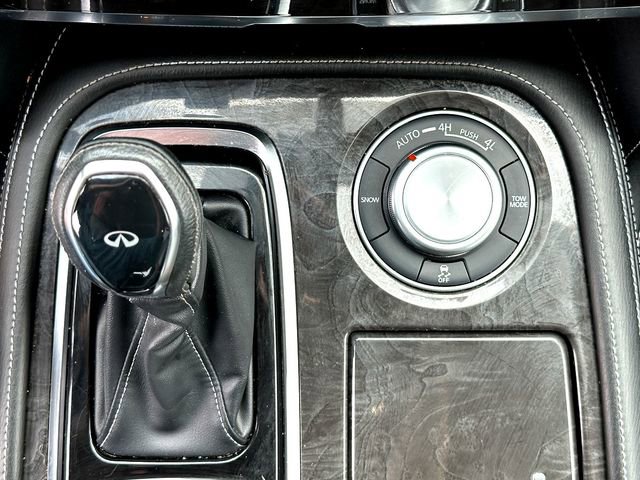 Used 2024 INFINITI QX80 Luxe AWD/4WD image 18