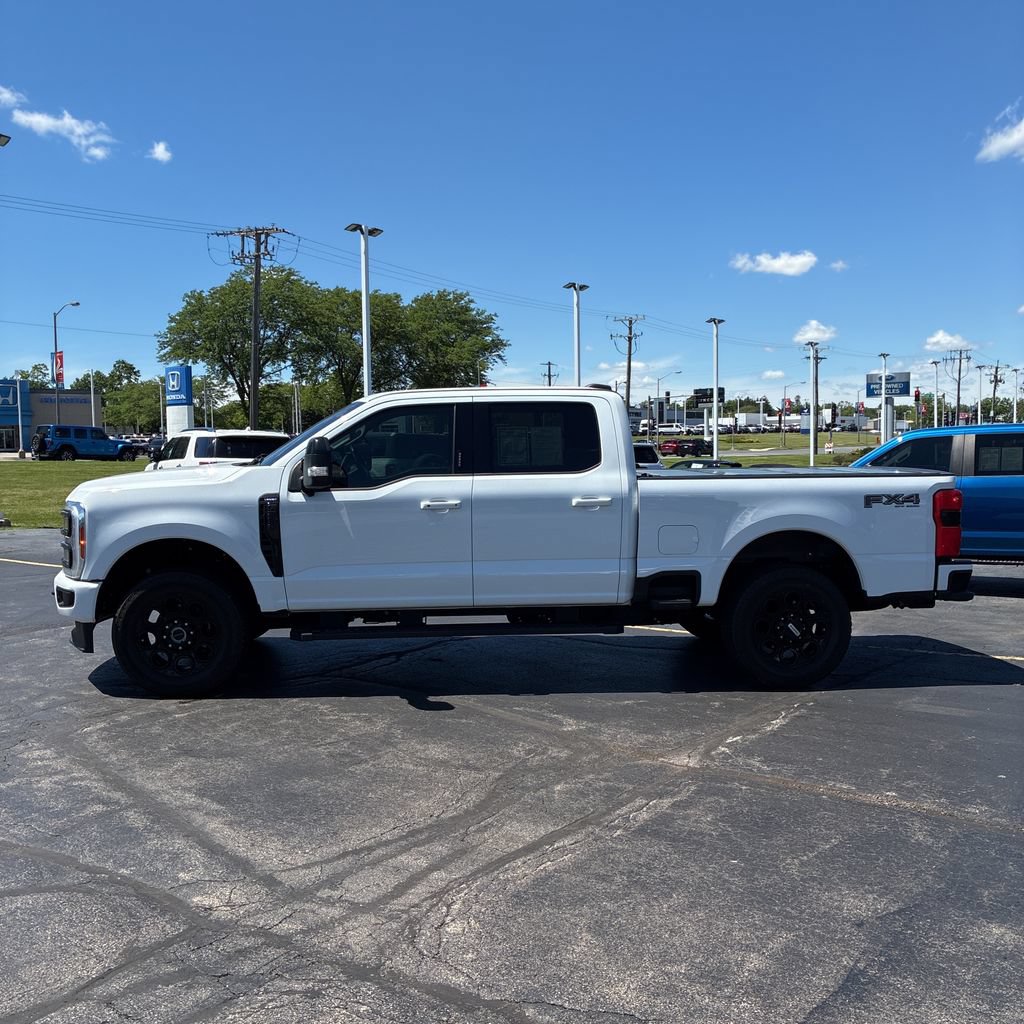 Used 2023 Ford F250 Lariat w/ Black Appearance Package AWD/4WD image 7