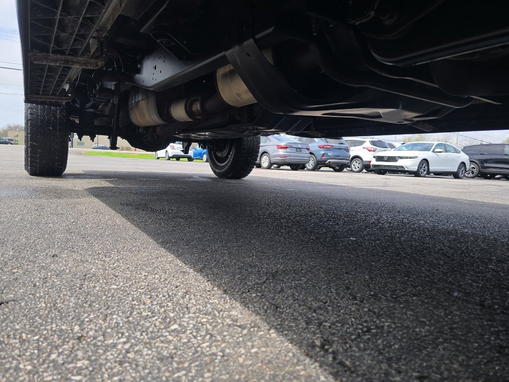 Used 2015 Ford F250 XL w/ Power Equipment Group image 32