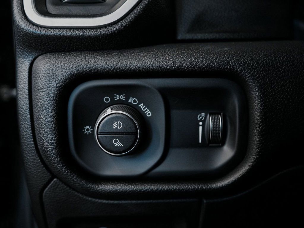 Used 2023 RAM 1500 Big Horn image 22