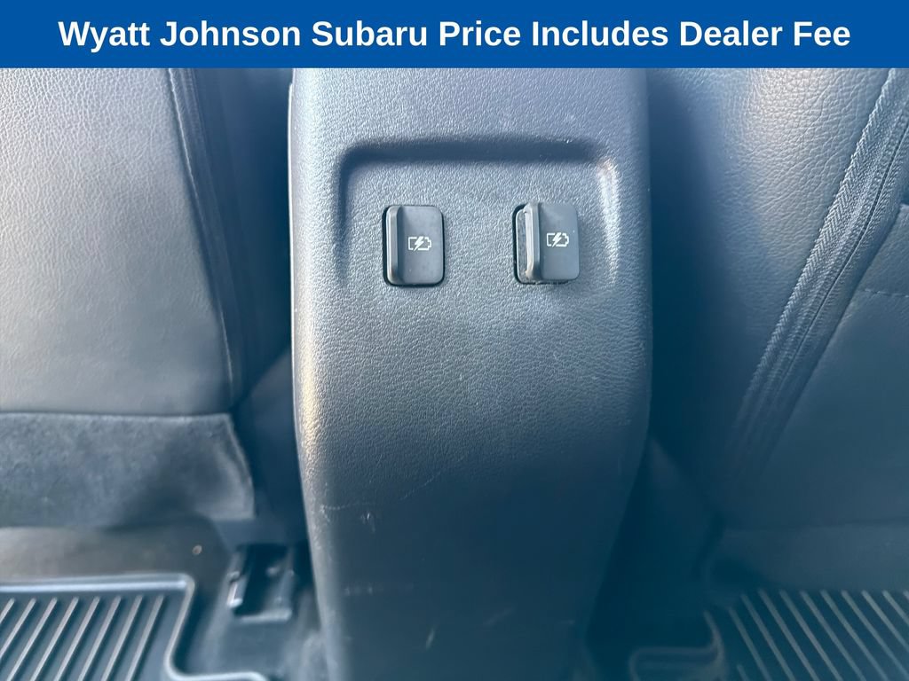 Used 2021 Nissan Kicks SR w/ SR Premium Package FWD image 37