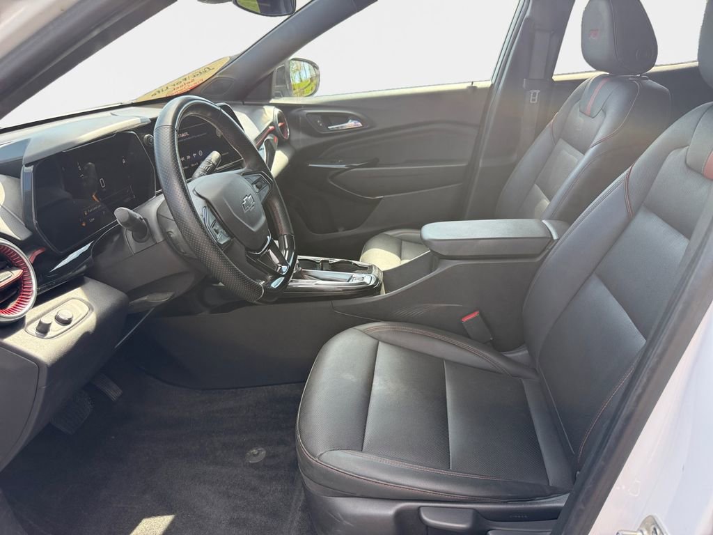 Used 2024 Chevrolet Trax RS w/ Driver Confidence Package image 12