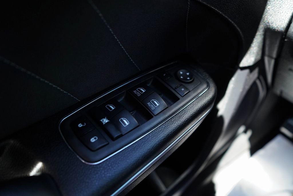 Used 2022 Dodge Charger SXT image 24
