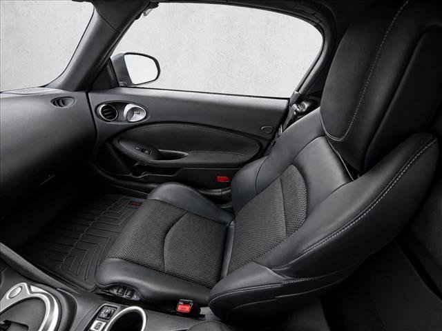 Used 2014 Nissan 370Z Touring w/ Navigation Package RWD image 18