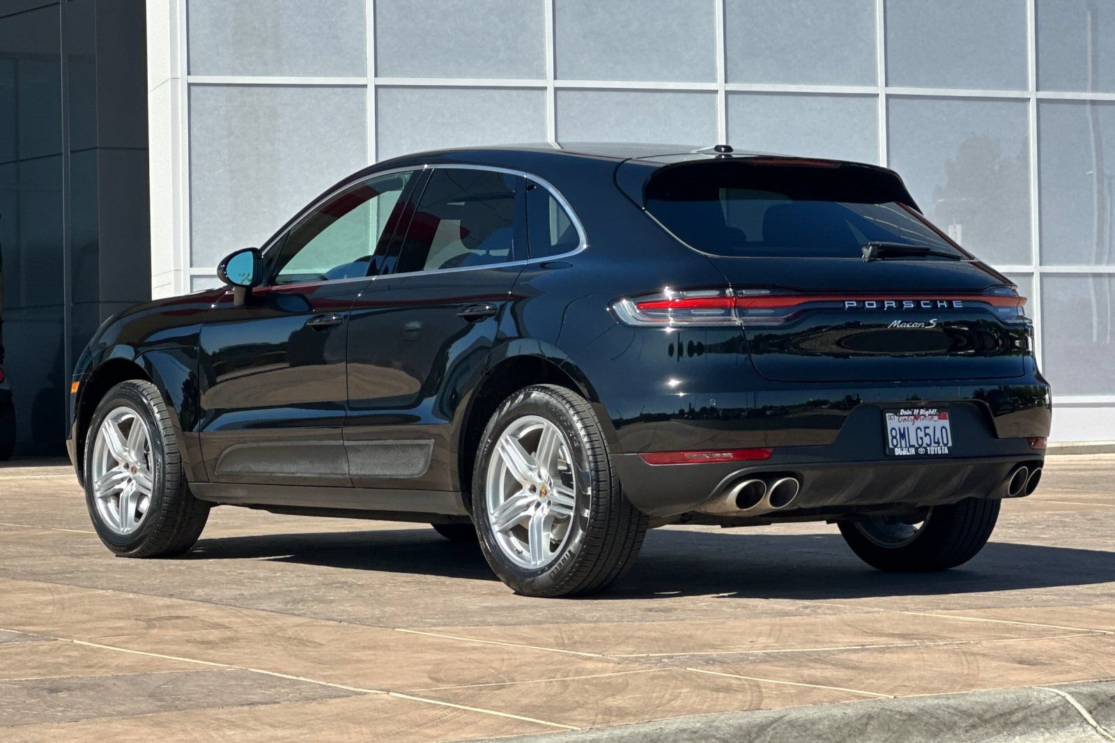 Used 2019 Porsche Macan S AWD/4WD image 6