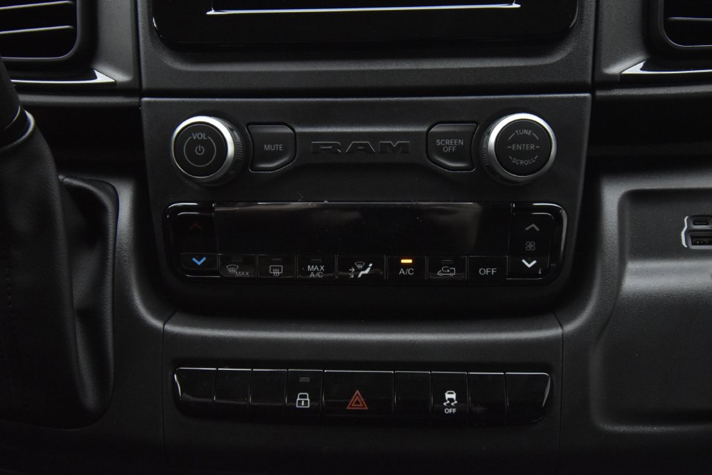 New 2027 RAM ProMaster 1500 w/ Convenience Group FWD image 20