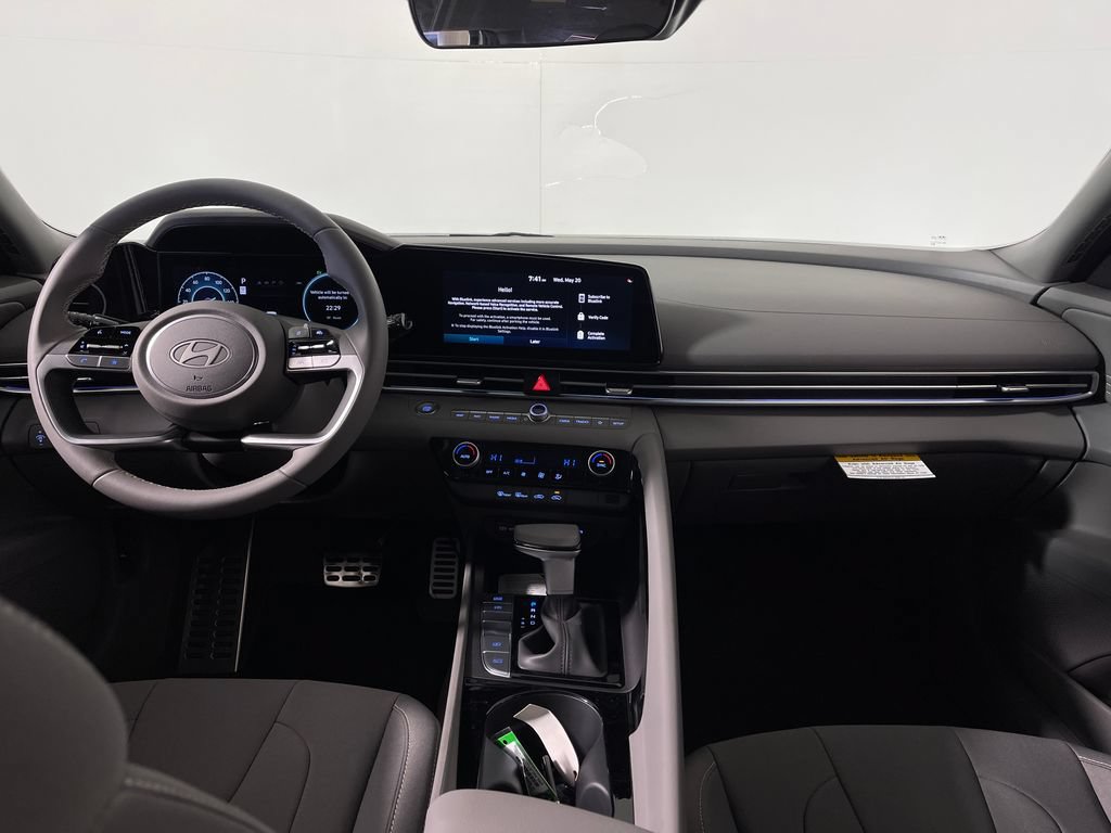 New 2026 Hyundai Elantra SEL FWD image 14