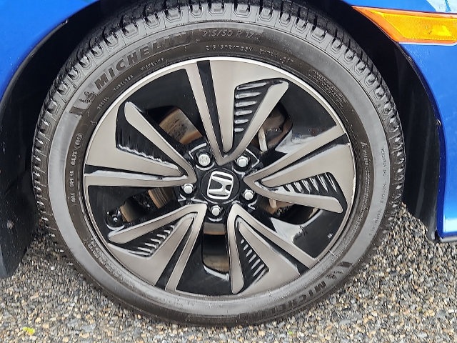 Used 2018 Honda Civic EX image 8
