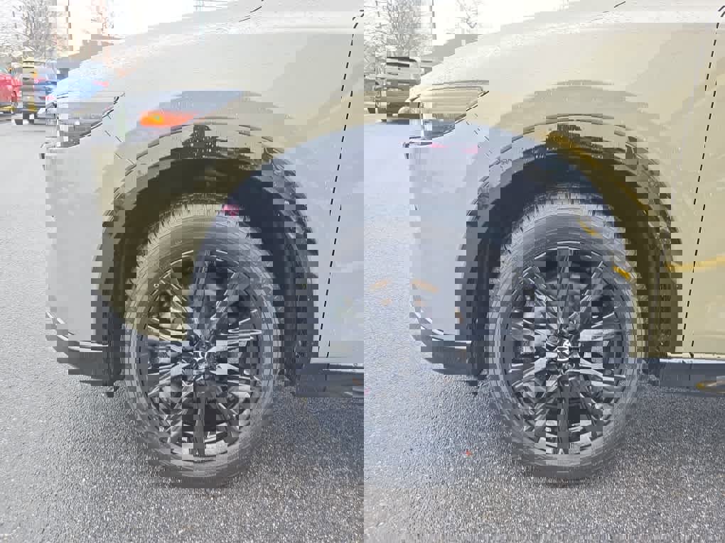 Used 2025 MAZDA CX-5 Carbon Edition image 10