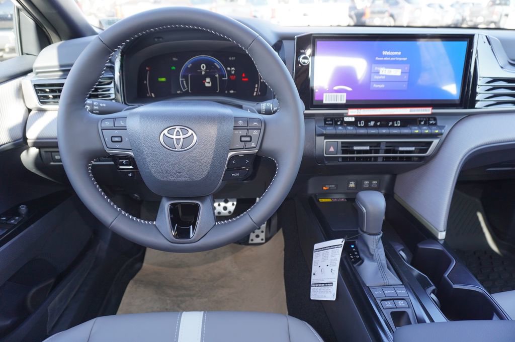 New 2026 Toyota Camry SE FWD image 8
