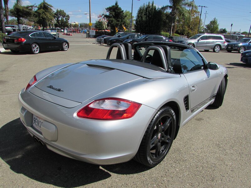 Used 2005 Porsche Boxster RWD image 11