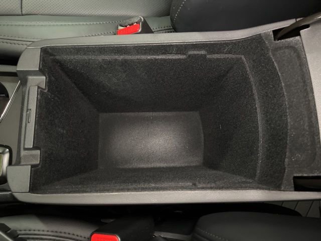 Certified 2025 Subaru Ascent Bronze Edition w/ Onyx Package image 27