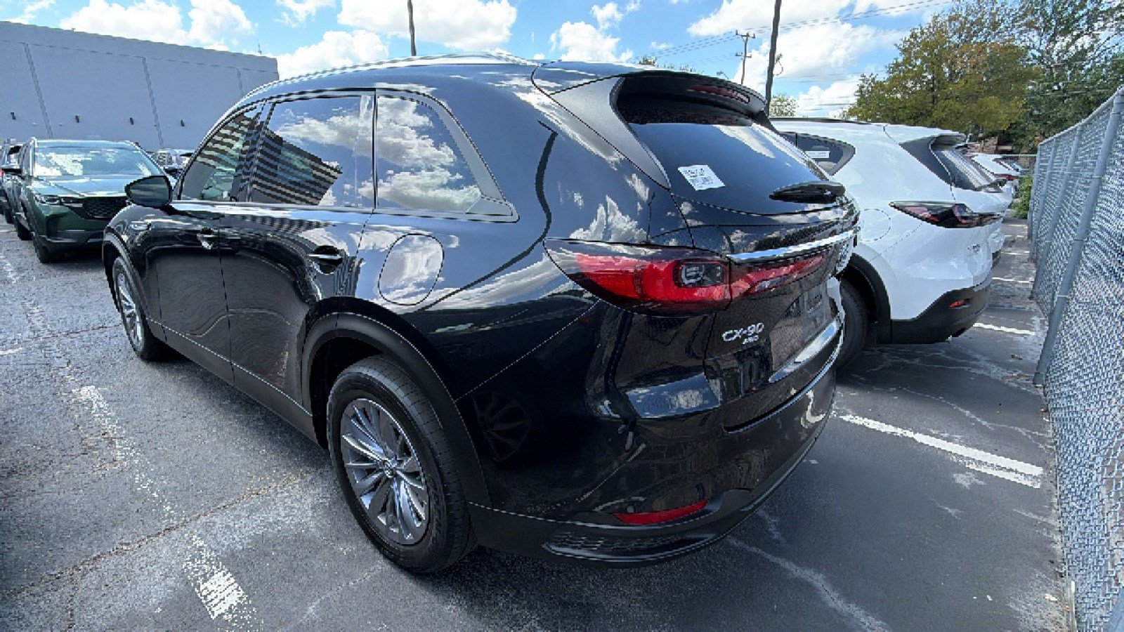 Used 2025 MAZDA CX-90 3.3 Turbo w/ Preferred Package AWD/4WD image 5