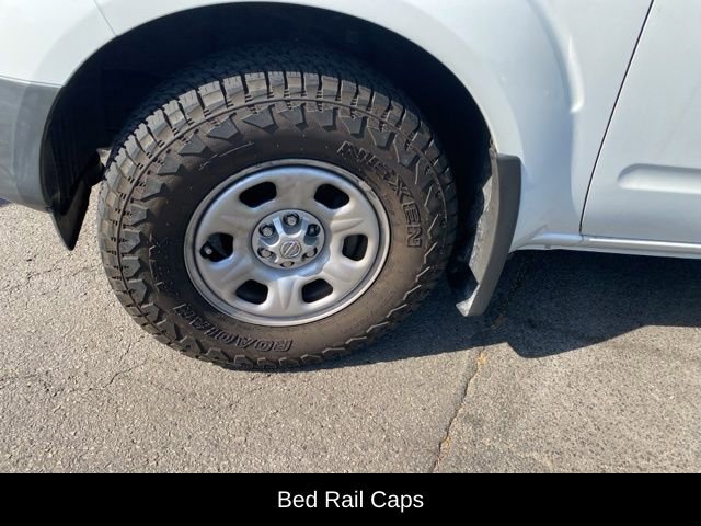 Used 2021 Nissan Frontier S w/ S Utility Package image 6