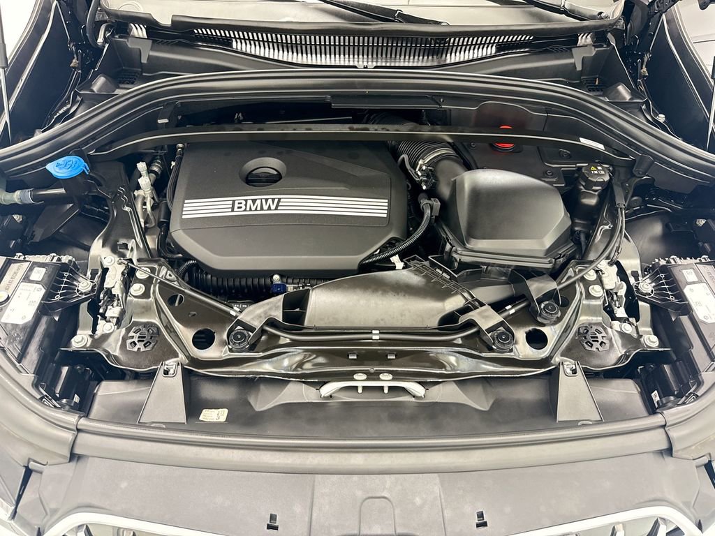 Certified 2025 BMW X1 xDrive28i w/ Technology Package image 27