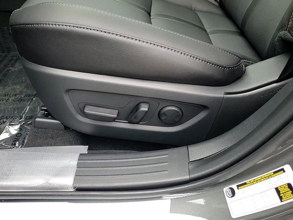 New 2026 MAZDA CX-50 AWD 2.5 Hybrid w/ Cargo Package image 14