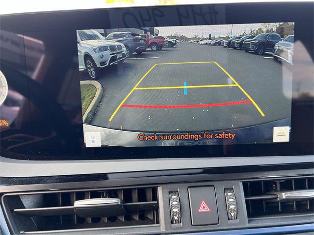 Certified 2025 Lexus ES 350 w/ Premium Package image 15