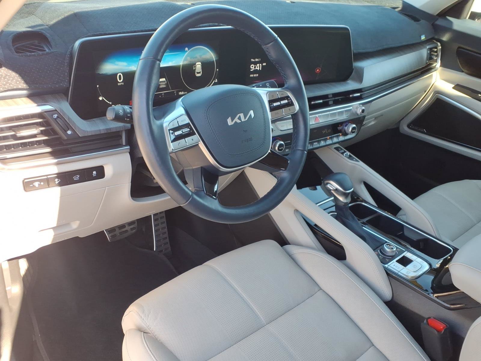 Used 2024 Kia Telluride SX w/ Towing Package AWD/4WD image 22