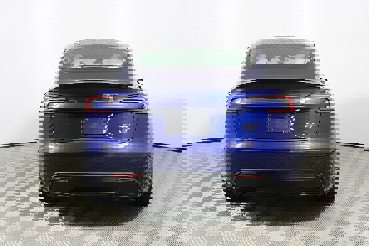 Used 2025 Tesla Model 3 Performance image 33