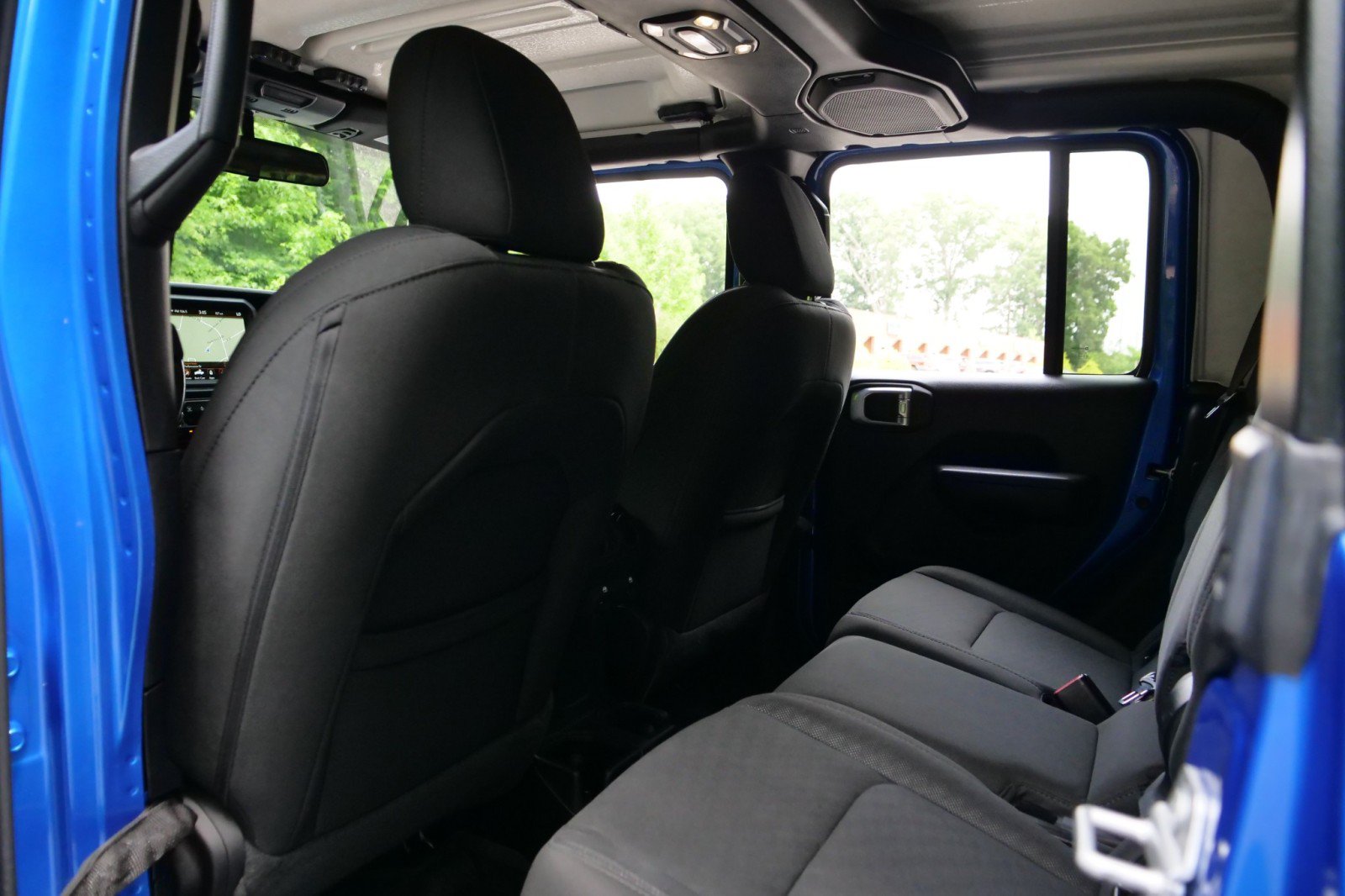 Used 2021 Jeep Gladiator Sport AWD/4WD image 25