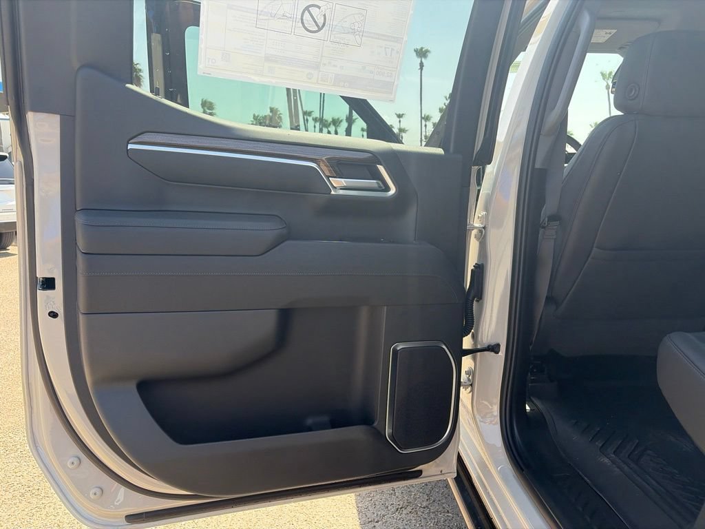 New 2026 Chevrolet Silverado 1500 RST w/ RST All Star Premium Package AWD/4WD image 15
