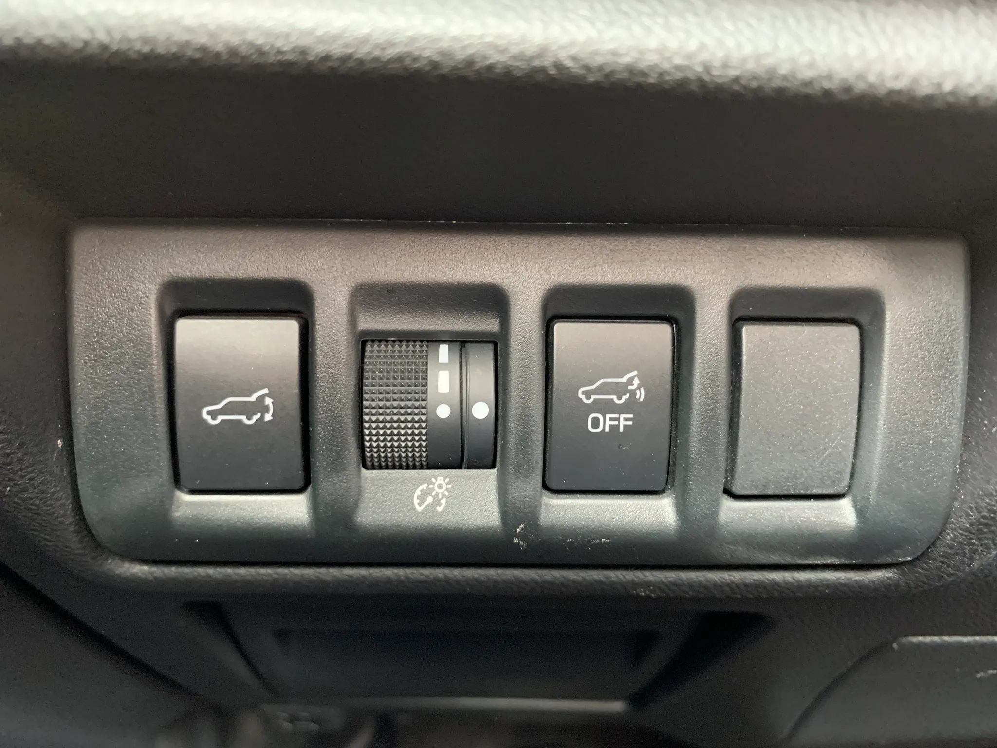 Used 2023 Subaru Outback Premium AWD/4WD image 19