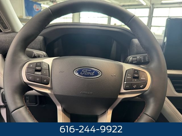 New 2026 Ford Explorer Active w/ Active Comfort Package AWD/4WD image 19