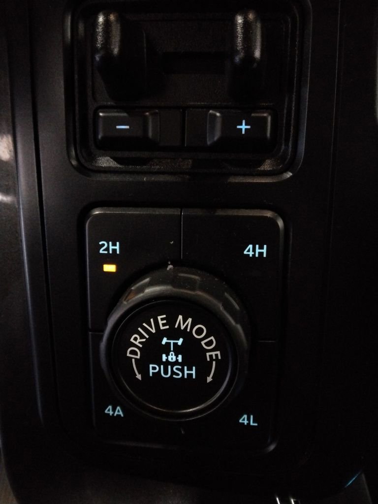 Used 2021 Ford F150 Lariat w/ Equipment Group 502A High image 20