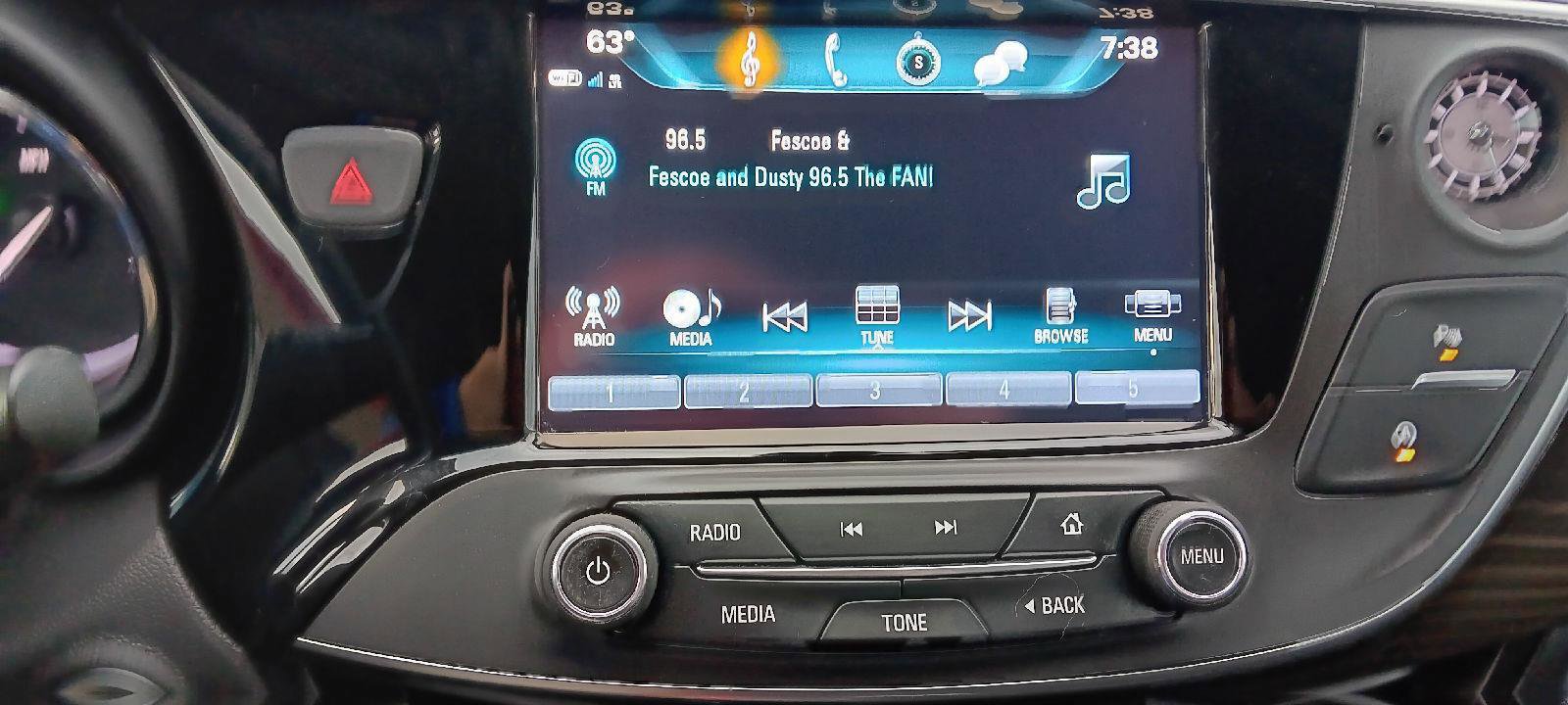 Used 2020 Buick Envision Essence w/ LPO, Cargo Package image 22