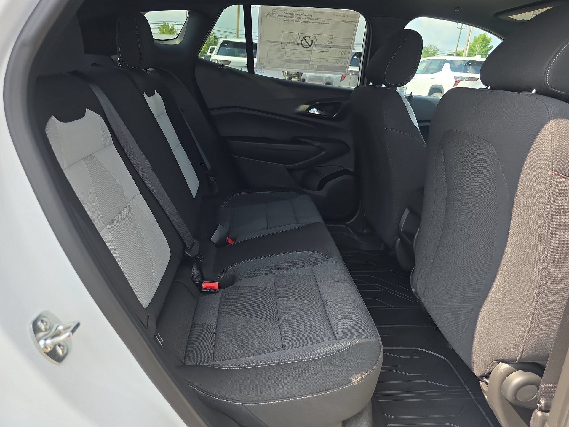 New 2026 Chevrolet Trax RS w/ Sunroof Package FWD image 14