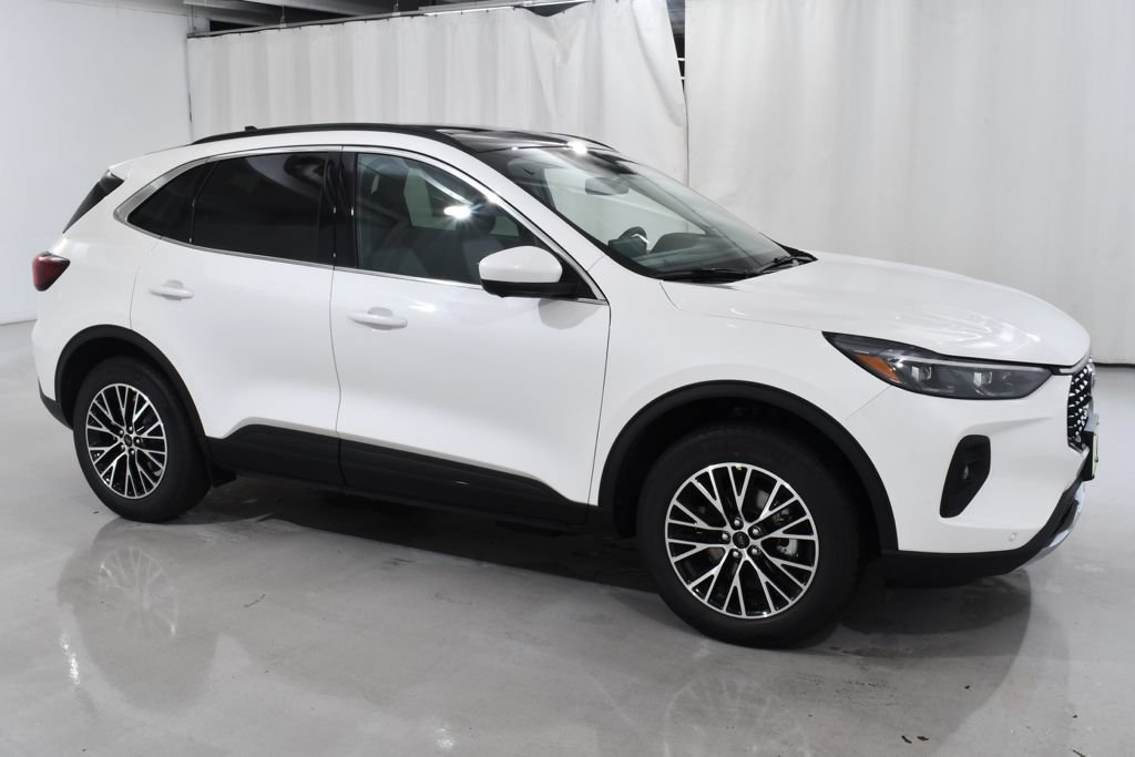 New 2025 Ford Escape SE w/ PHEV Premium Package FWD image 8