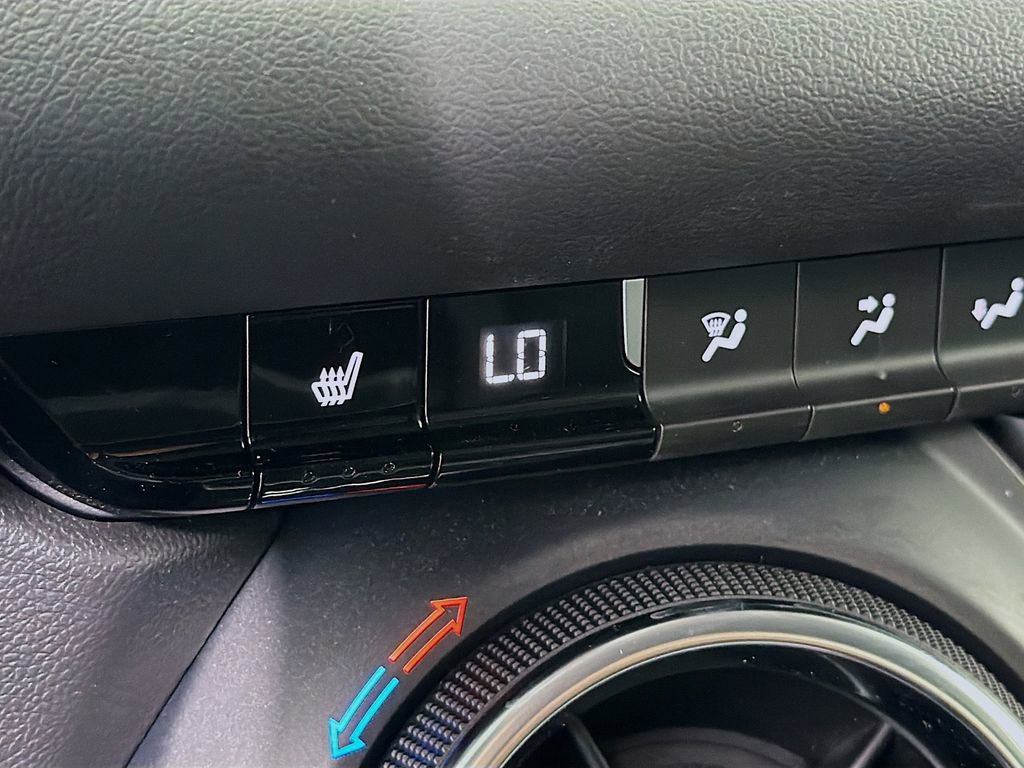 Used 2024 Chevrolet Blazer LT w/ Convenience Package image 24