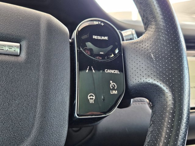 Used 2020 Land Rover Range Rover Evoque R-Dynamic SE image 15