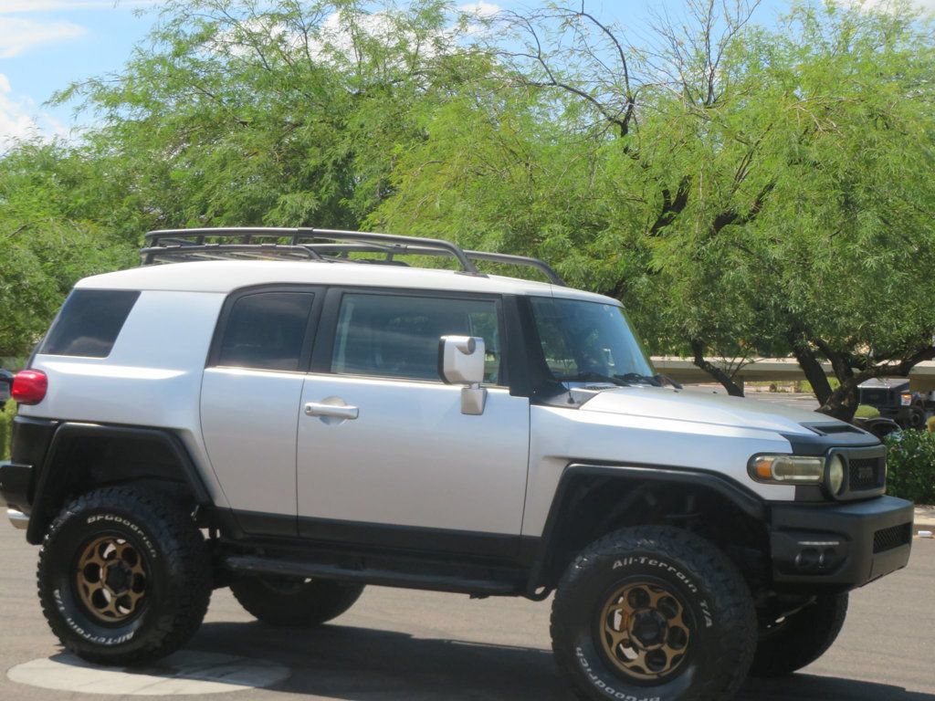 Used 2007 Toyota FJ Cruiser 4WD w/ Convenience Pkg image 4