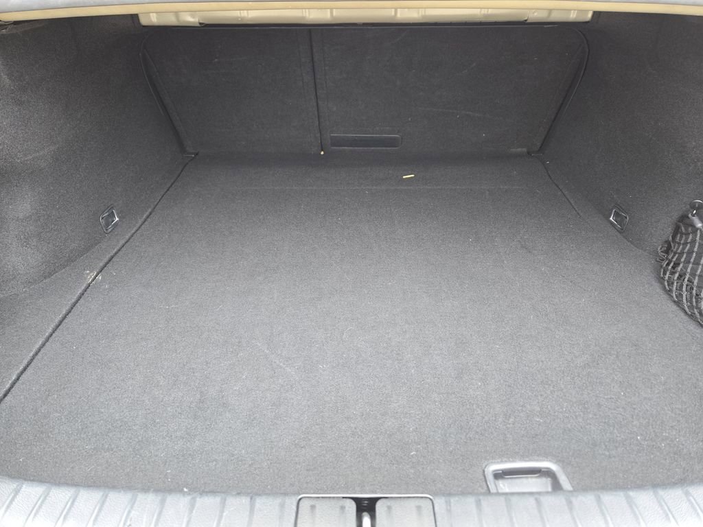 Used 2022 Genesis G70 3.3T RWD image 26