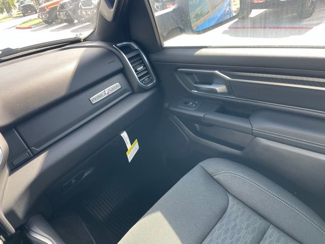 New 2025 RAM 1500 Lone Star AWD/4WD image 18