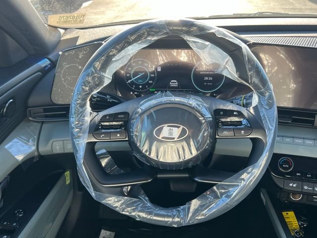 New 2026 Hyundai Elantra Limited image 17